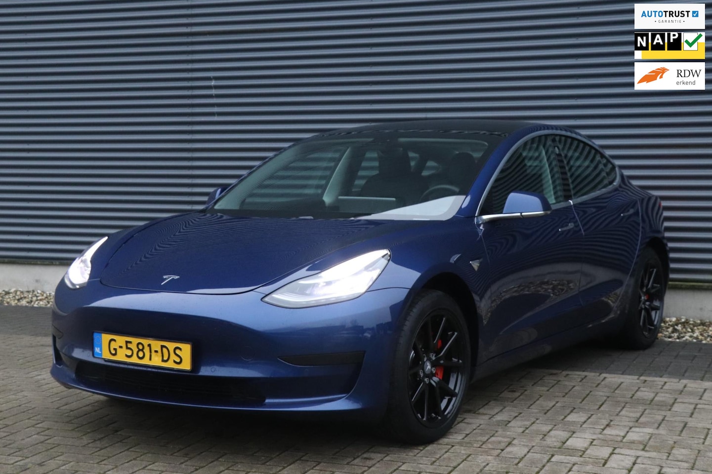 Tesla Model 3 - Standard RWD Plus 60 kWh | Trekhaak - INC.BTW - AutoWereld.nl