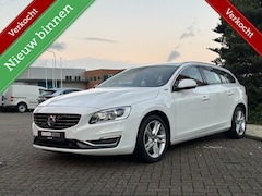 Volvo V60 - 2.4 D6 AWD Plug-In Hybrid Summum, Trekh, Nette auto