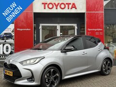 Toyota Yaris - 1.5 Hybrid 130 Launch Edition NIEUW DIRECT LEVERBAAR BLIND SPOT JBL-AUDIO HEAD-UP STOEL/ST