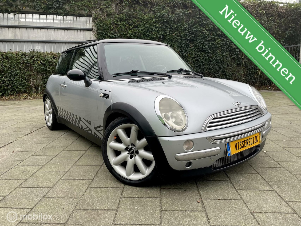 MINI Cooper - Mini 1.6 Chili | Panorama dak | Airco - AutoWereld.nl