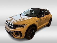 Volkswagen T-Roc - 1.5 150PK DSG TSI R-Line Business | ACC | R-Line in- en exterieur | Beats Audio | Schuif-k