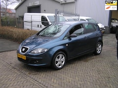 Seat Altea - 1.6 Comfortstyle 1e eigenaar 140 d km nap nieuwe apk