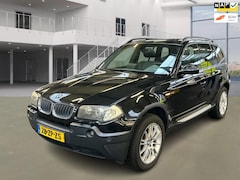 BMW X3 - 3.0i/PANO/AUT/XENON/LEDER/STOELVERW/CARPLAY