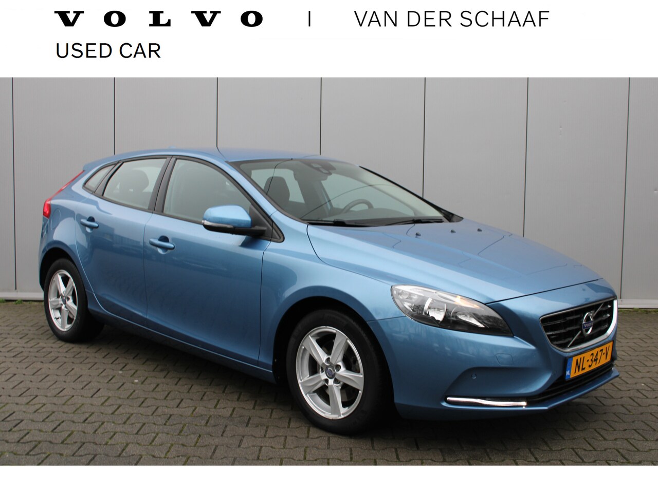 Volvo V40 - T2 Kinetic | Stoelverwarming | Park assist voor en achter | Navigatie | Dealer onderhouden - AutoWereld.nl