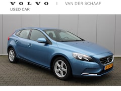 Volvo V40 - T2 Kinetic | Stoelverwarming | Park assist voor en achter | Navigatie | Dealer onderhouden