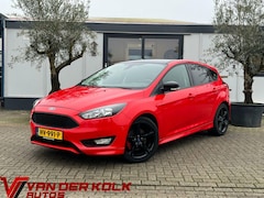 Ford Focus - 1.5 Red Edition 150 PK Navi Cruise Climate