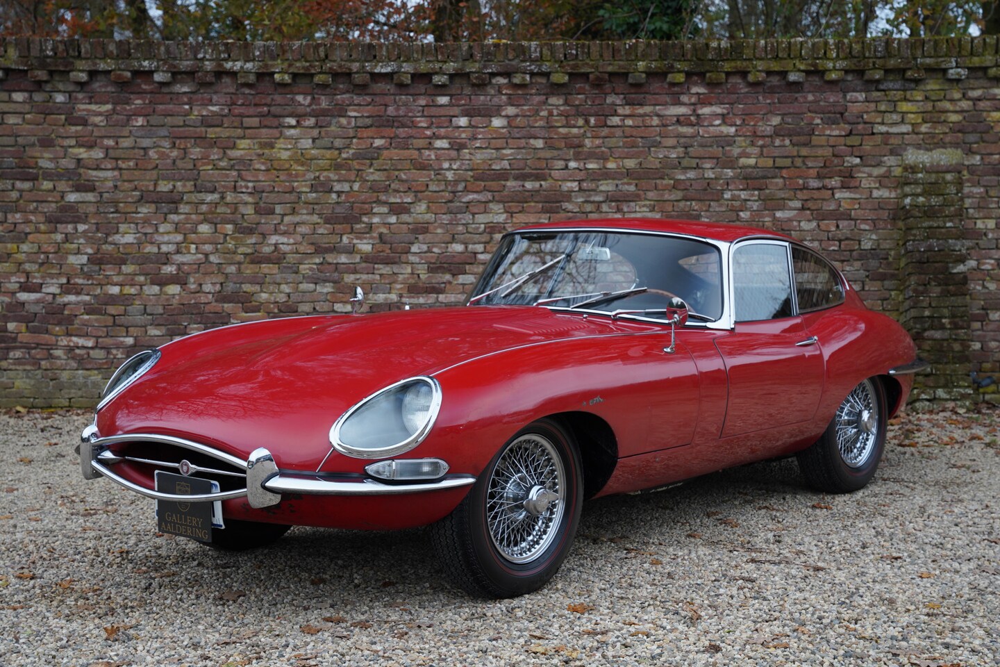 Jaguar E-type - 3.8 Litre Series 1 Coupe SURVIVOR ! Very original example, 80% first paint! 10 April 1962 - AutoWereld.nl