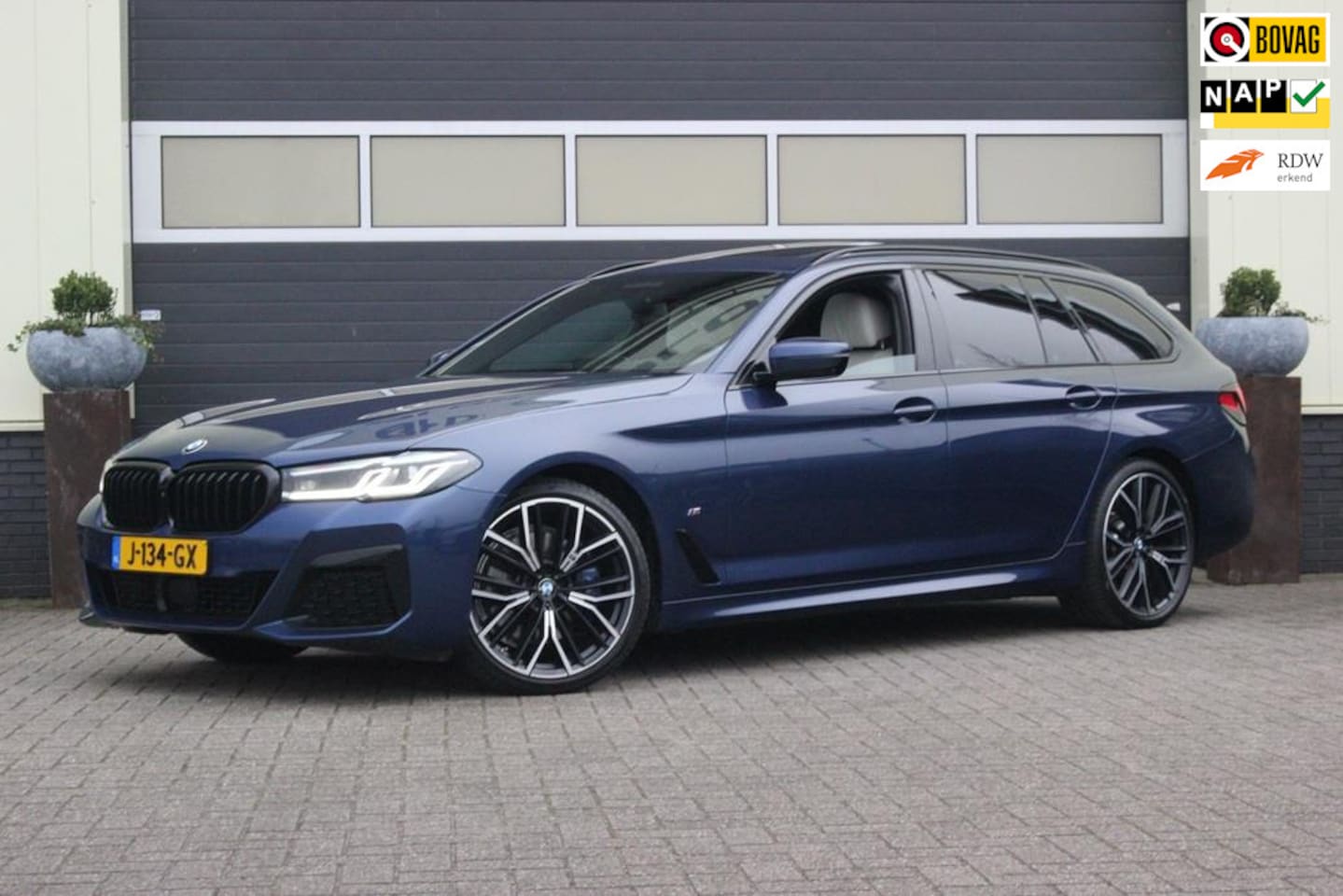 BMW 5-serie Touring - 530i xDrive High Executive M Sport | Trekhaak | - AutoWereld.nl