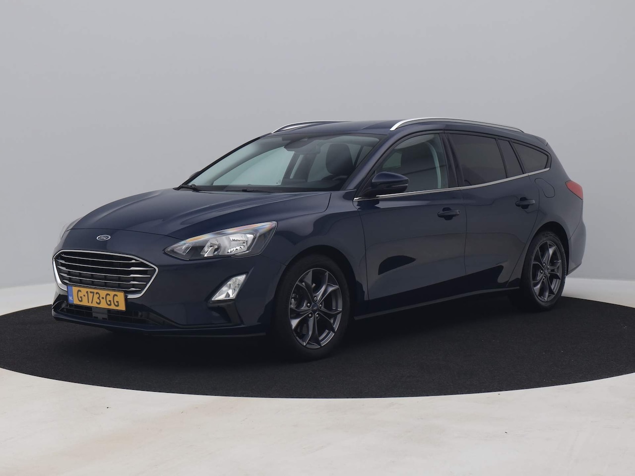 Ford Focus Wagon - 1.0 EcoBoost Titanium Business 6-Bak | KEYLESS | CARPLAY - AutoWereld.nl