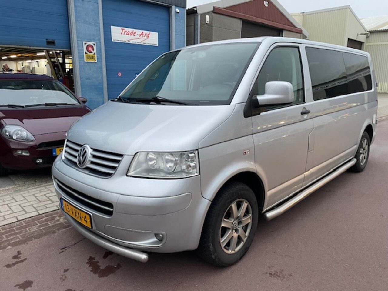 Volkswagen Transporter - 2.5 TDI 340 4Motion DC 2009 Stroom aansluiting Leder interieur, camper voorbereid, Youngti - AutoWereld.nl