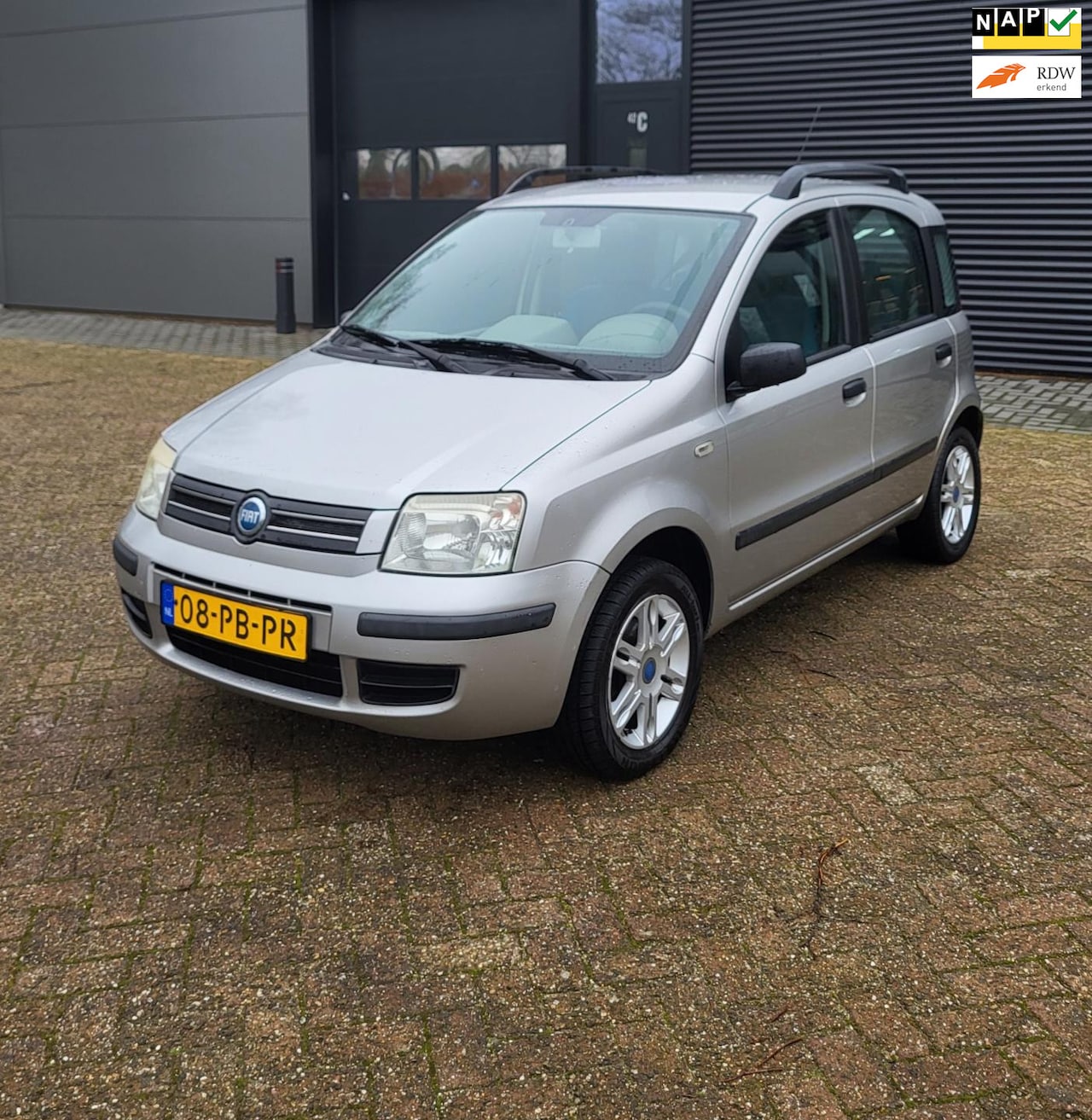 Fiat Panda - 1.2 Emotion Automaat,Climatronic! - AutoWereld.nl