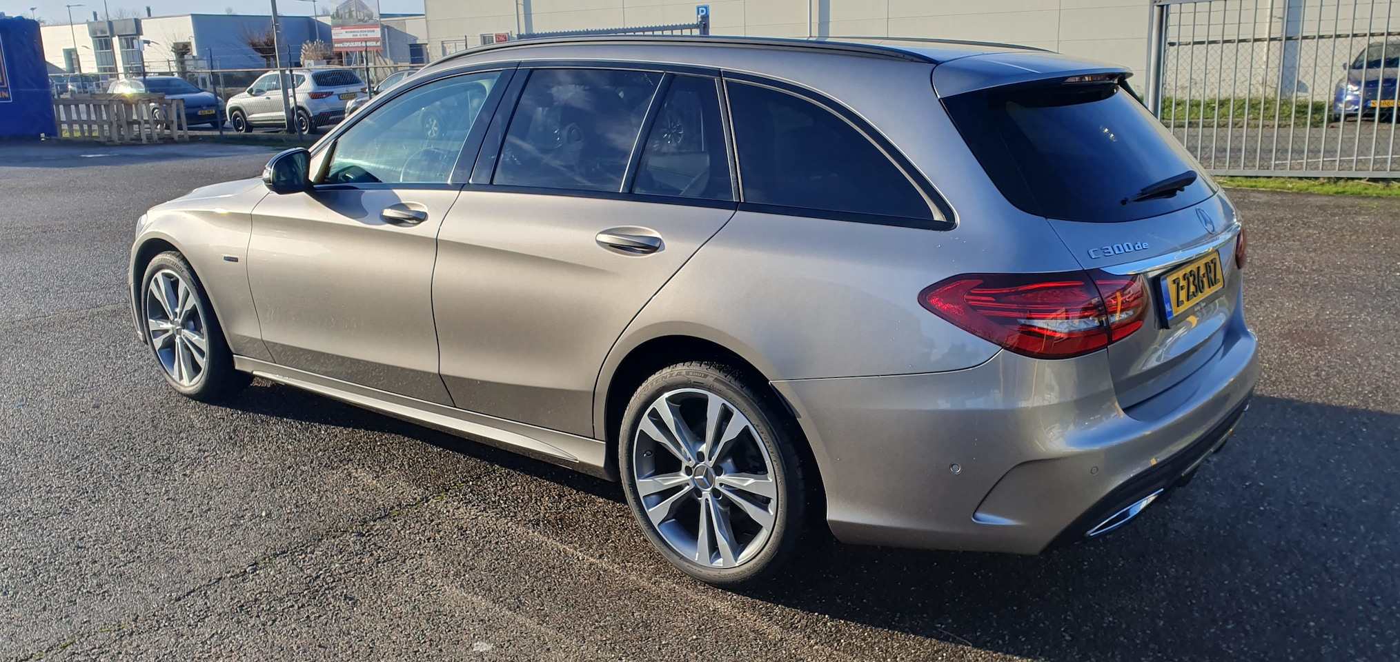 Mercedes-Benz C-klasse Estate - 300 de Business Solution AMG Limited - AutoWereld.nl