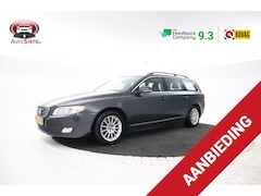 Volvo V70 - 1.6 D2 Kinetic Stoelverwarming, Trekhaak, Navigatie, Cruise,