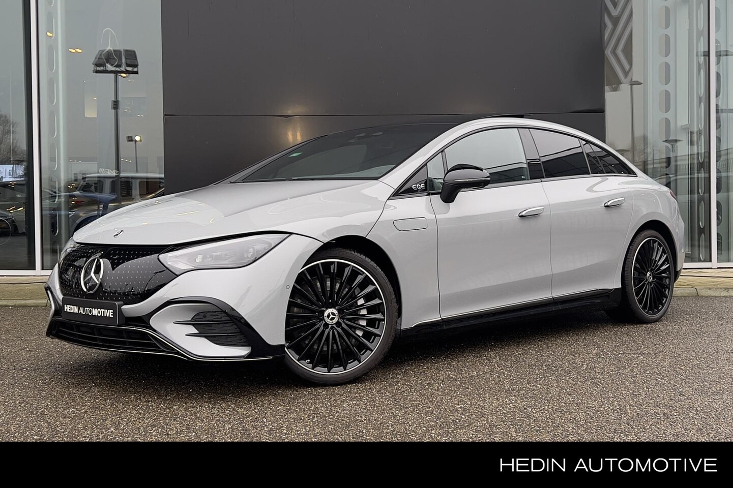 Mercedes-Benz EQE - EQE 300 Sport Edition | Premium Plus Pakket | MBUX Hyperscreen | Nightpakket | Airmatic - AutoWereld.nl