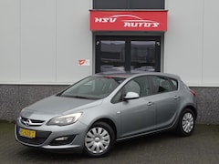 Opel Astra - 1.4 Edition airco cruise 4-deurs