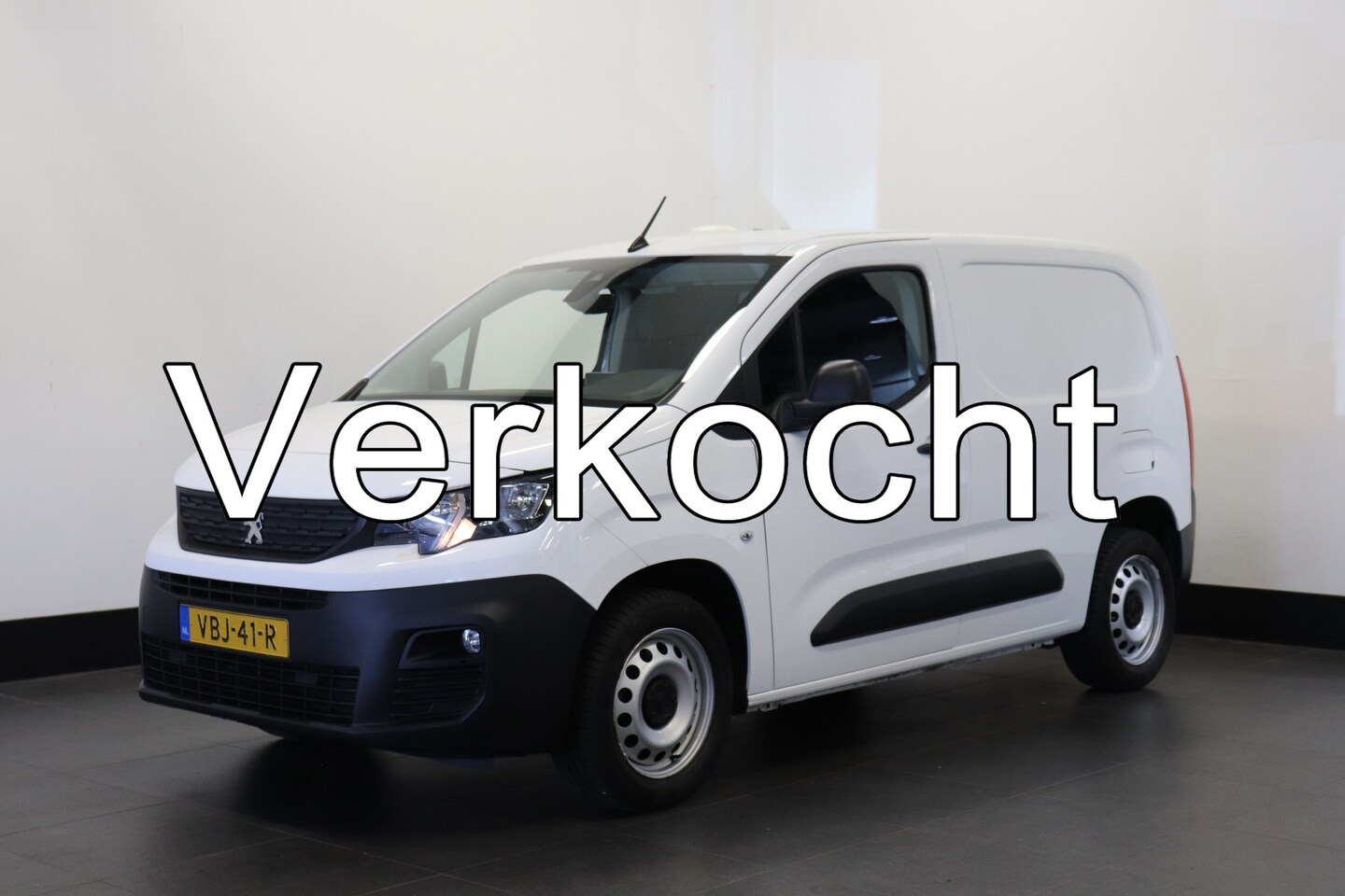 Peugeot Partner - 1.5 BlueHDI 100PK EURO 6 - Airco - Cruise - PDC - € 8.950,- Excl. - AutoWereld.nl