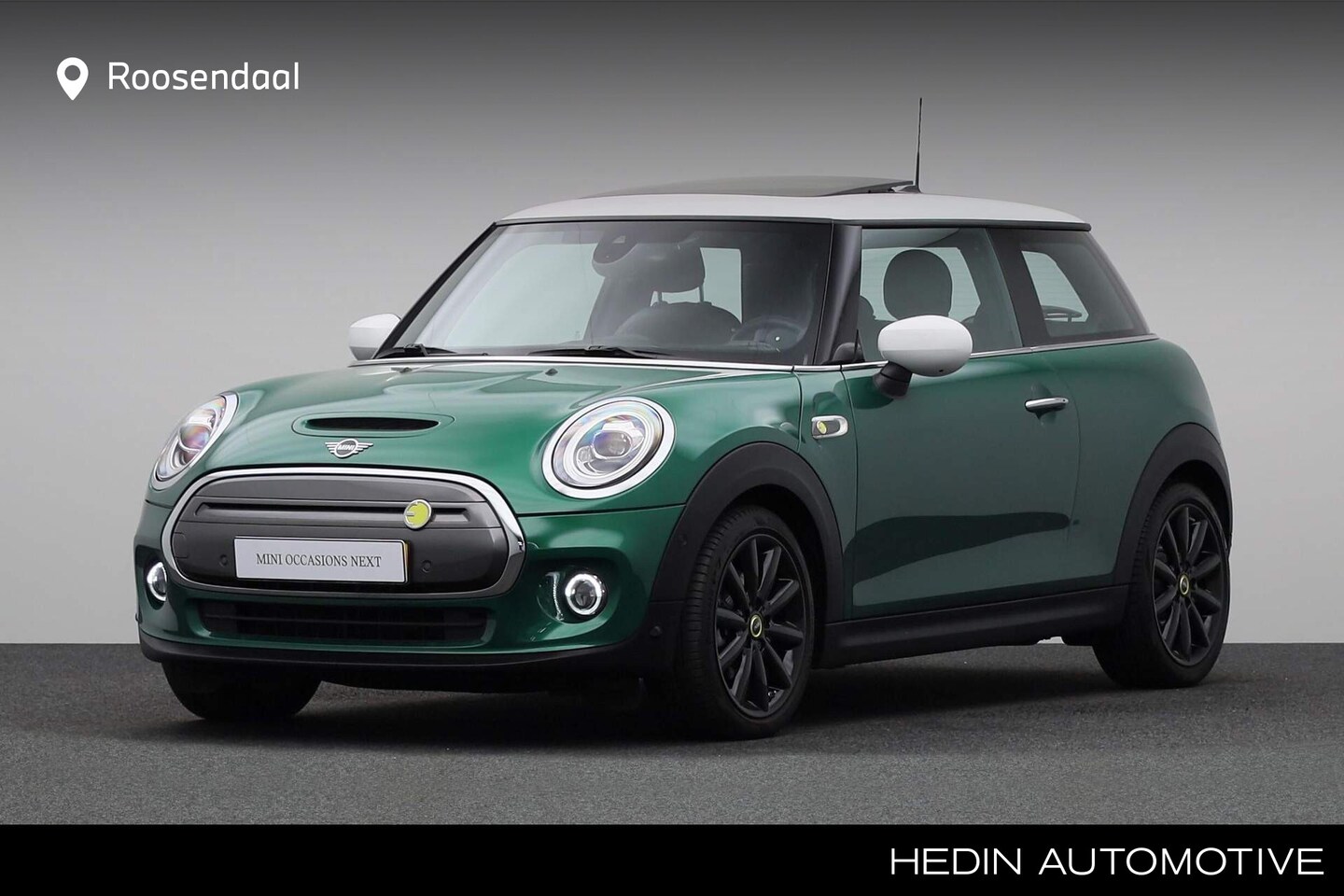 MINI Mini-Electric - Yours 33 kWh | Panoramadak | Harman Kardon | Head Up | Camera| Driving Assistant | - AutoWereld.nl