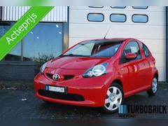 Toyota Aygo - 1.0-12V + | nw APK | nw koppeling | el. ramen | CV