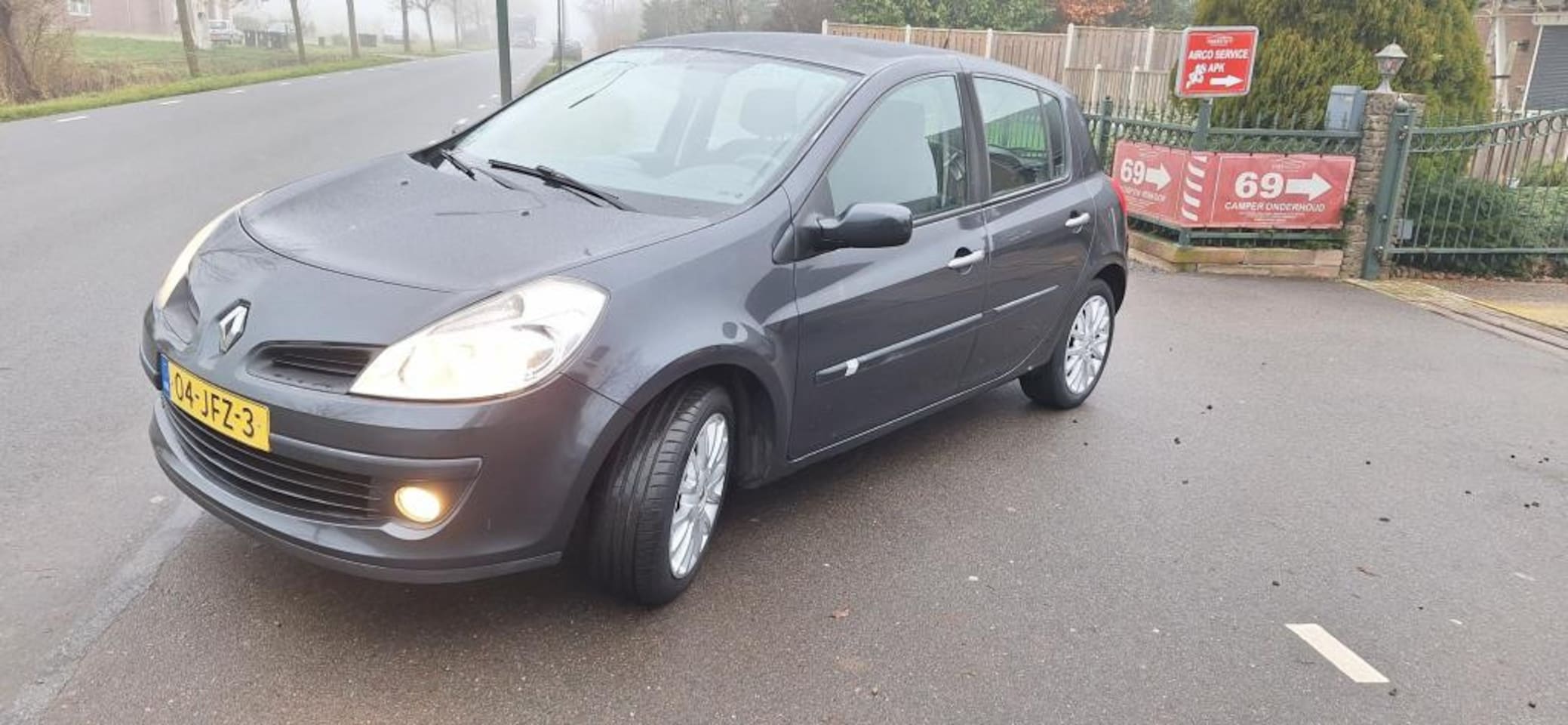 Renault Clio - 1.2-16V Collection 1.2-16V Collection - AutoWereld.nl