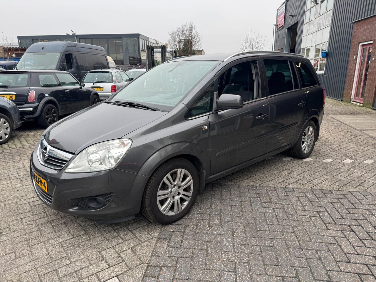 Opel Zafira - 2.2 Cosmo 2.2 Cosmo - AutoWereld.nl