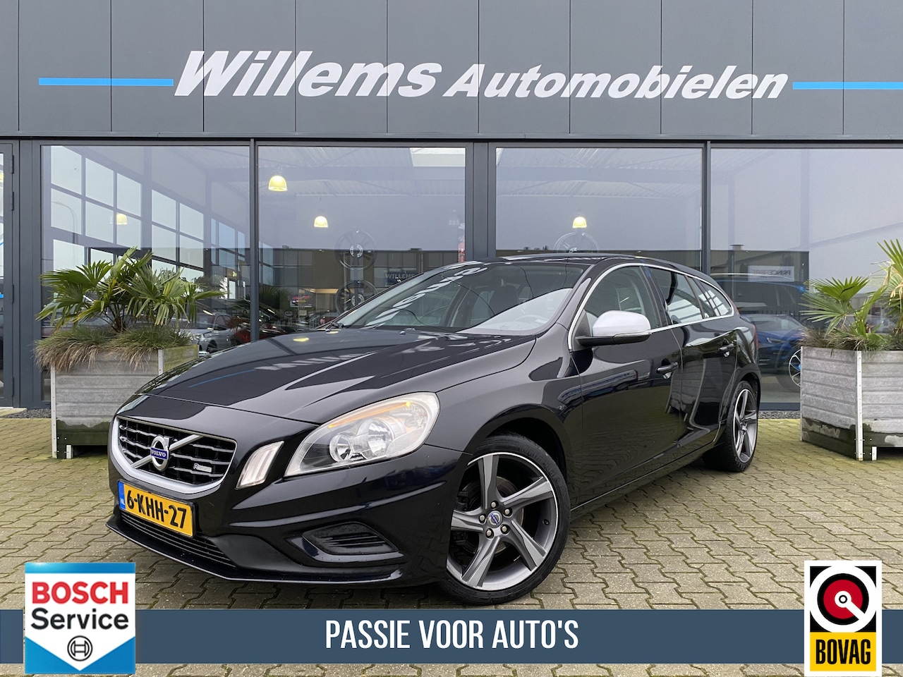 Volvo V60 - 1.6 T3 R-Design Schuifkanteldak , Stoelverwarming , - AutoWereld.nl