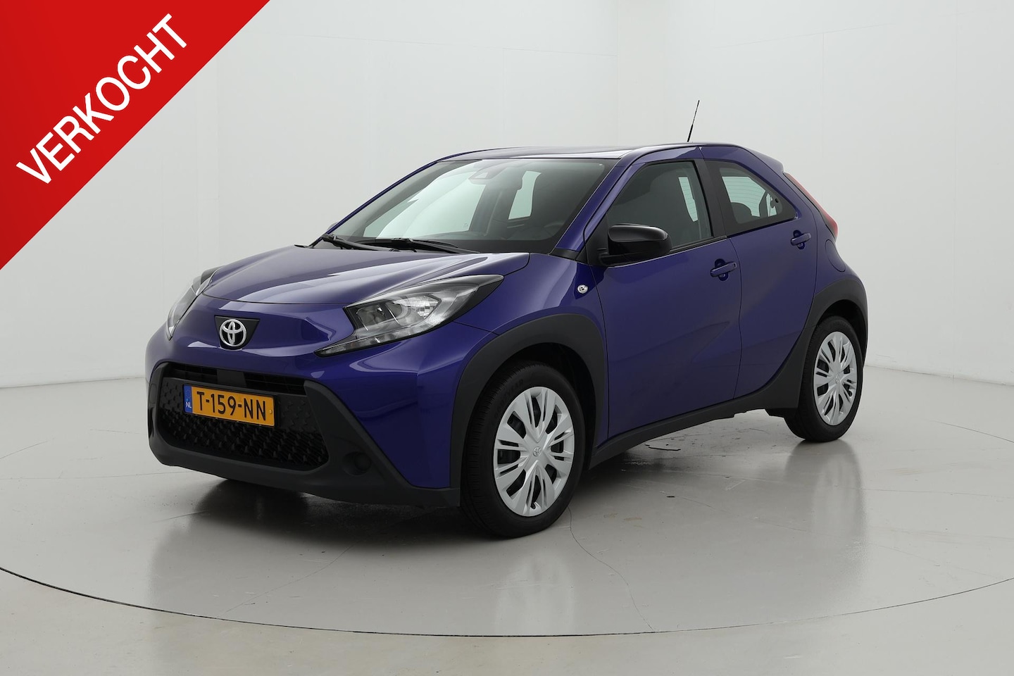 Toyota Aygo X - 1.0 VVT-i MT play Apple\Android 5drs - AutoWereld.nl