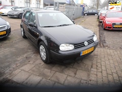 Volkswagen Golf - 1.6-16V Trend 5drs elek pak nap apk