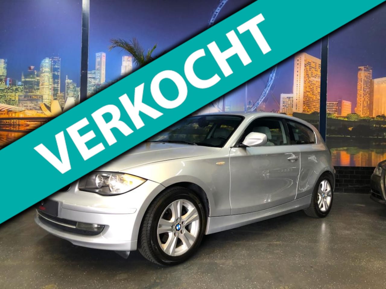 BMW 1-serie - Sport 116i 2.0 122pk/AIRCO/AUX/APK NIEUW! - AutoWereld.nl