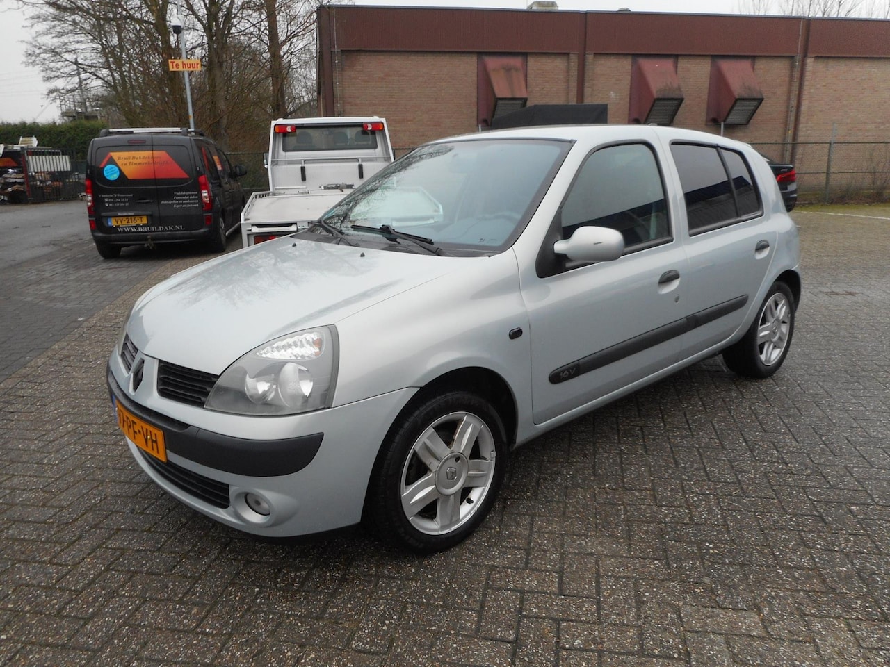 Renault Clio - 1.2-16V Dynamique Basis 1.2-16V Dynamique Basis - AutoWereld.nl