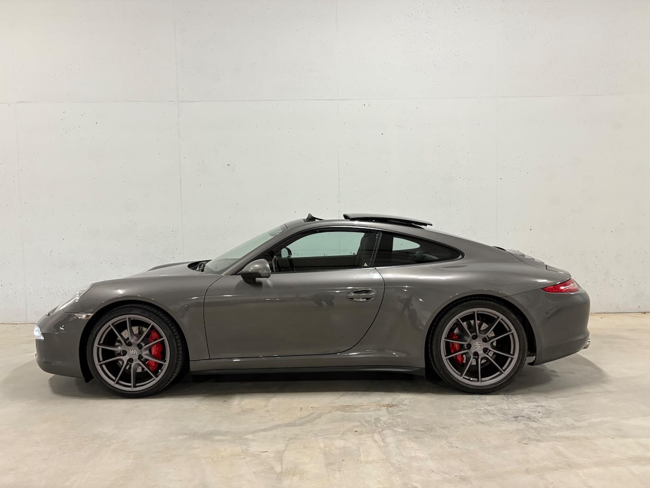 Porsche 911 - 3.8 Carrera 4S SportChrono Pano Leer Dealer ond. - AutoWereld.nl