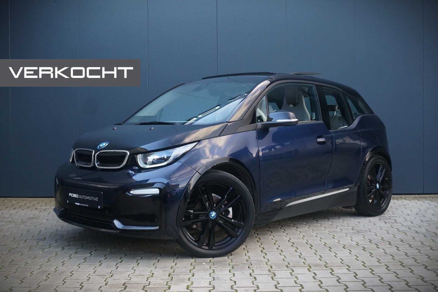 BMW i3 - S Executive Edition 120Ah 42 kWh | Panoramadak | Leer | Warmtepomp | Adaptive Cruise Contr - AutoWereld.nl