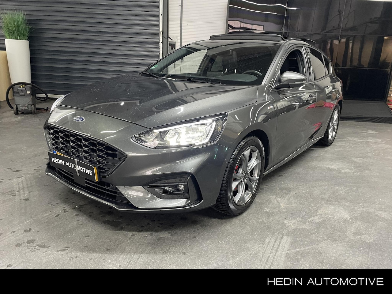 Ford Focus - 1.5 EcoBoost ST Line X Business 1.5 EcoBoost ST Line X Business - AutoWereld.nl