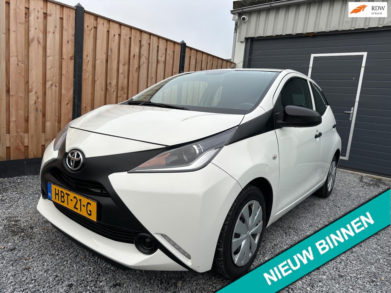 Toyota Aygo - 1.0 VVT-i x-now Aico | Elektr. Ramen | APK - AutoWereld.nl