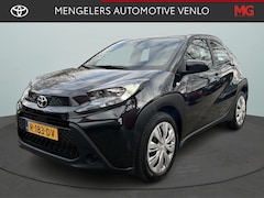 Toyota Aygo X - 1.0 VVT-i S-CVT Play Automaat / Airco / Cruise Control Adaptief / Navi via APP / Camera