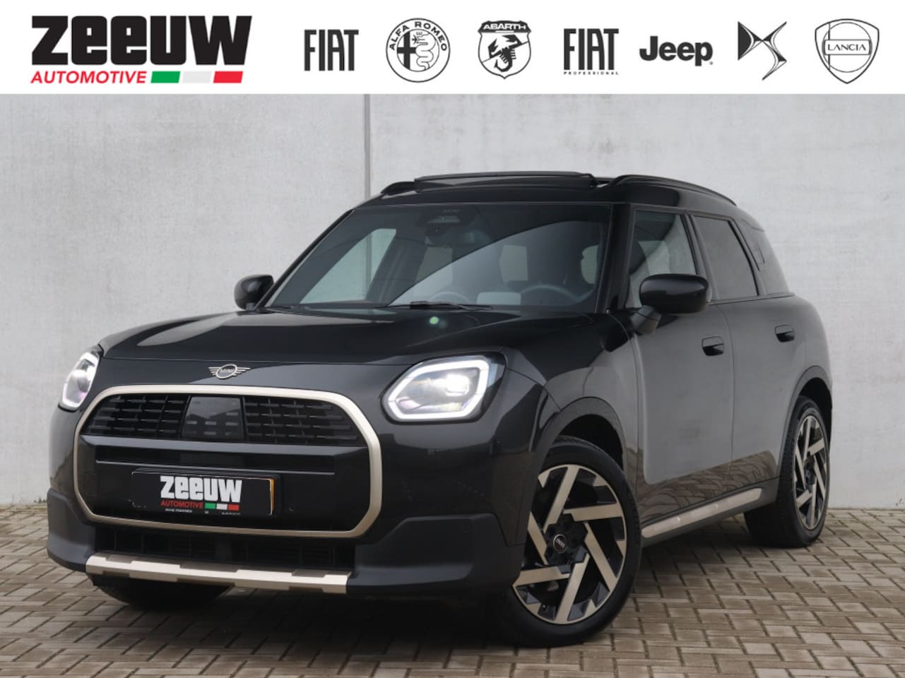 MINI Countryman - 1.5 C Favoured L Mini 1.5 C Favoured L - AutoWereld.nl