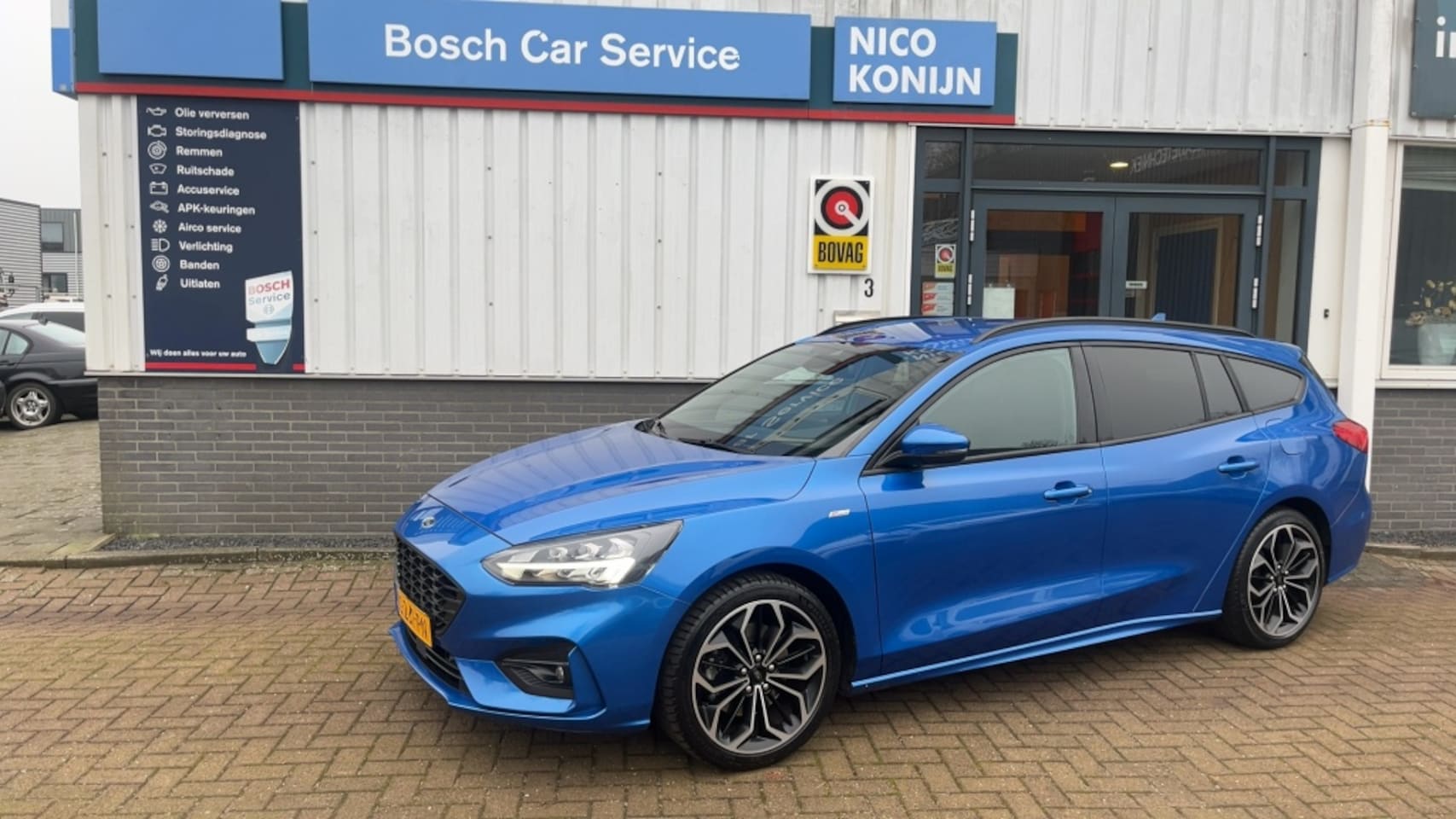 Ford Focus Wagon - 1.0 EcoB. ST NAVi, Cruise, B&O, Sportstoelen - AutoWereld.nl