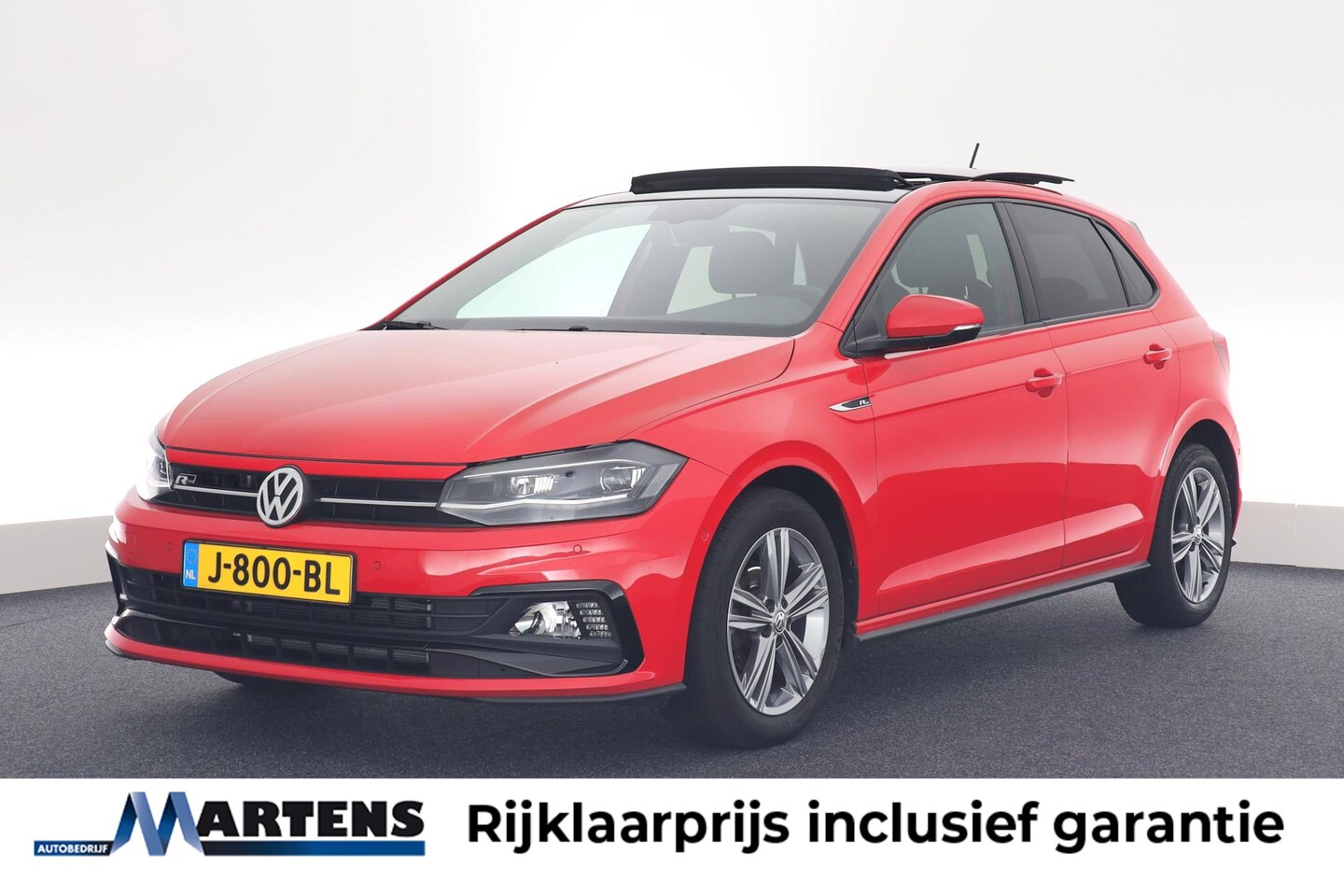 Volkswagen Polo - 1.0 TSI 95pk 2x R-Line Led Panoramadak Virtual Cockpit ACC Navigatie PDC - AutoWereld.nl