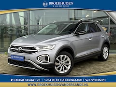 Volkswagen T-Roc - 1.5 TSI Style 150pk Automaat / Navigatie / Trekhaak