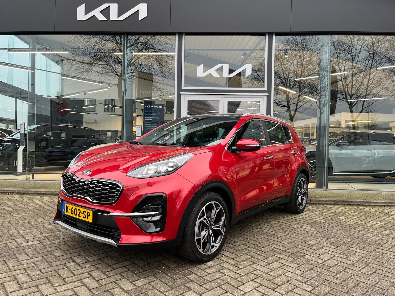 Kia Sportage - 1.6 T-GDI GT-PlusLine Automaat DCT7 177PK+Pano+Leder+Stoelverkoeling/verw.+Camera+Navi+Tre - AutoWereld.nl