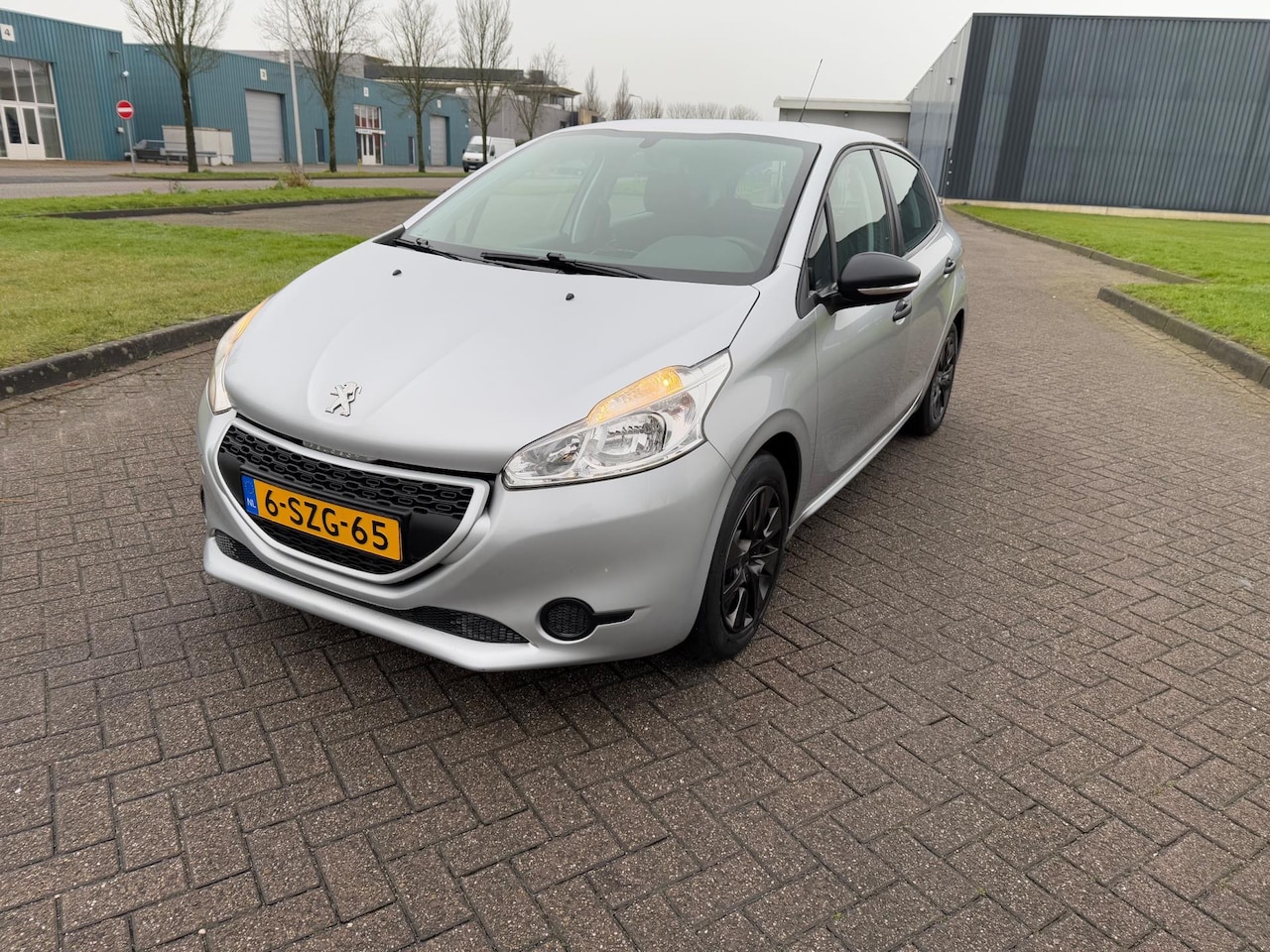 Peugeot 208 - 1.0 Vti Access 1.0 VTi Access - AutoWereld.nl