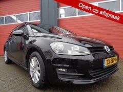 Volkswagen Golf - 1.2 TSI Airco Cruise LMV Trekhaak NL-Auto