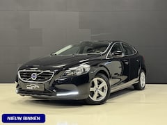 Volvo V40 - 1.6 T4 Momentum 180PK Automaat | 1e eigenaar | Goed onderhouden | Navi | Afn. trekhaak | C