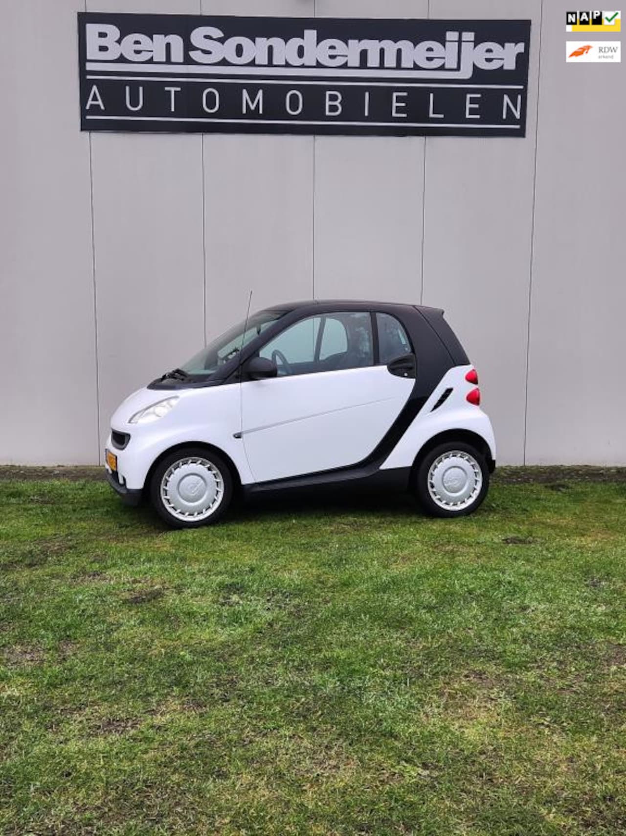 Smart Fortwo coupé - 1.0 mhd Pure 1.0 mhd Pure - AutoWereld.nl