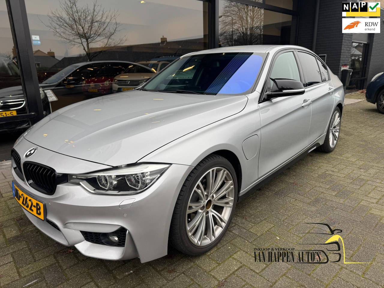 BMW 3-serie - 330e Centennial Executive 330e Centennial Executive - AutoWereld.nl