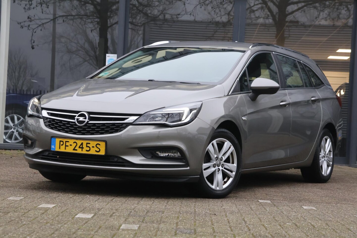 Opel Astra Sports Tourer - 1.4 Online Edition|Carplay|Camera|Navi| - AutoWereld.nl