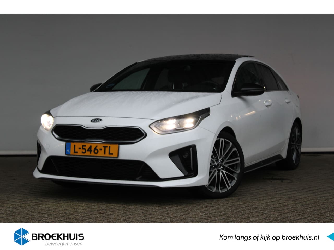 Kia Pro cee'd - 1.5 T-GDI GT-PlusLine | Schuif kantel dak | Dode hoek sensoren | Elektr. stoelen | Alcanta - AutoWereld.nl