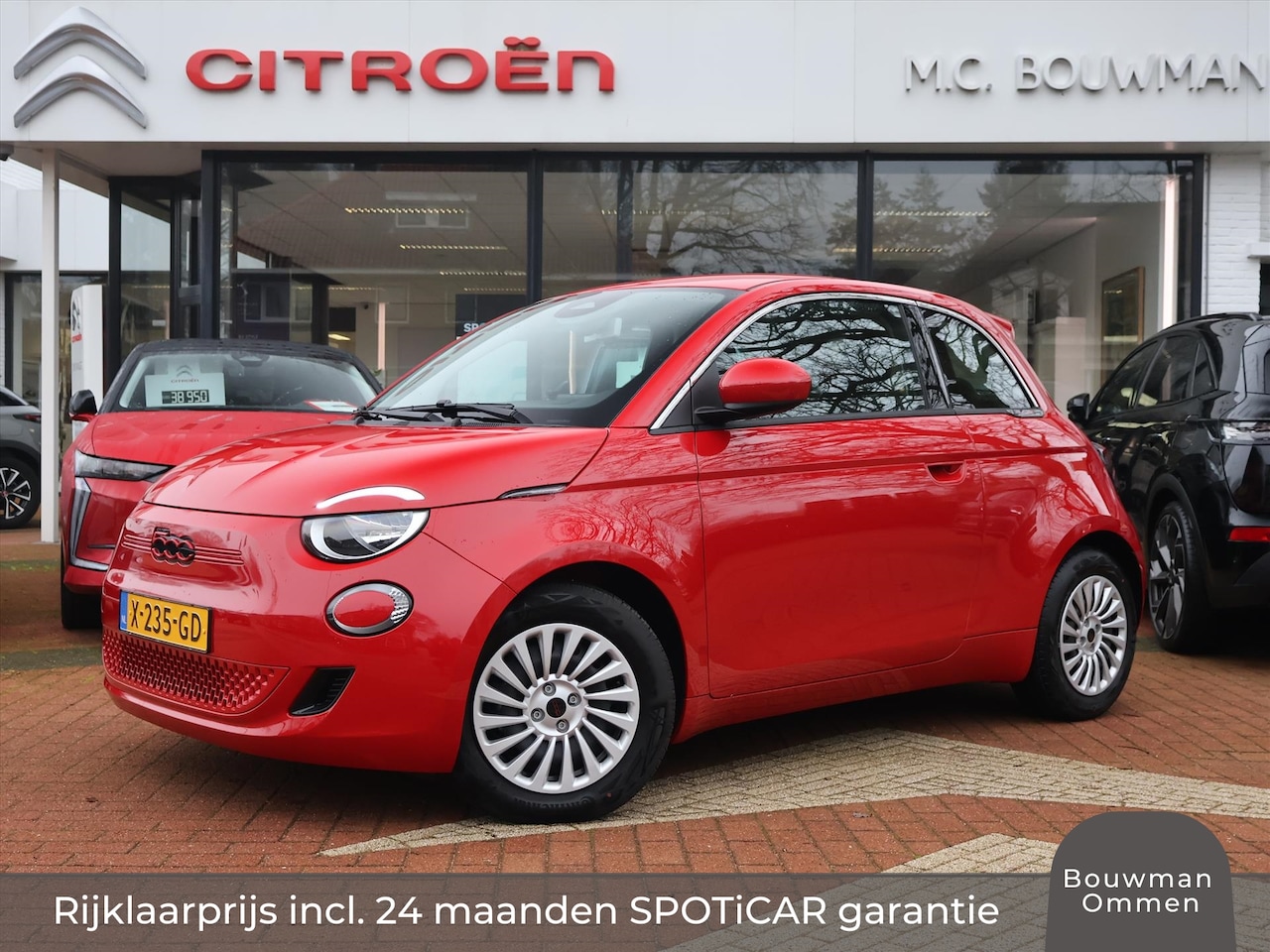 Fiat 500 - 24kWh 95PK Automaat Red, Rijklaarprijs | Navigatie | Carplay | DAB+ Tuner - AutoWereld.nl