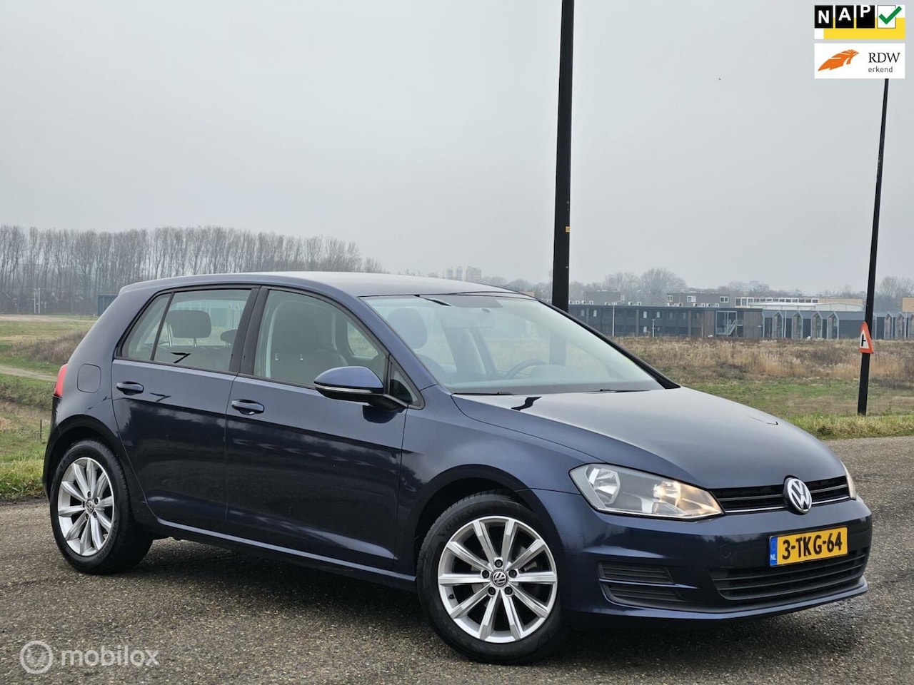 Volkswagen Golf - 1.2 TSI Start/ Sto|Airco|Lmv|Parrot|Nap|Boek - AutoWereld.nl