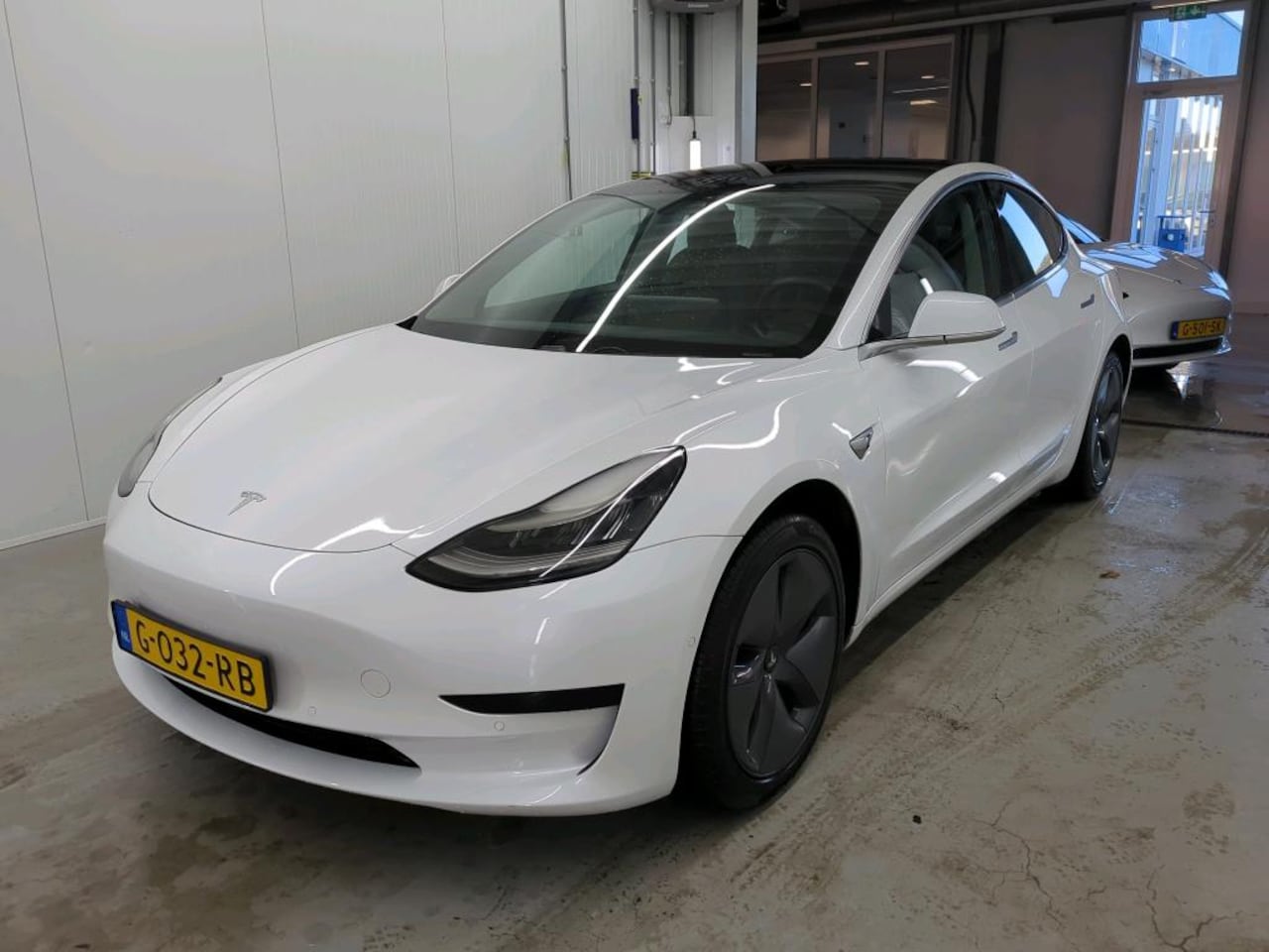 Tesla Model 3 - Standard RWD Plus [ AUTOPILOT+60 kWh+PREMIUM AUDIO ] - AutoWereld.nl