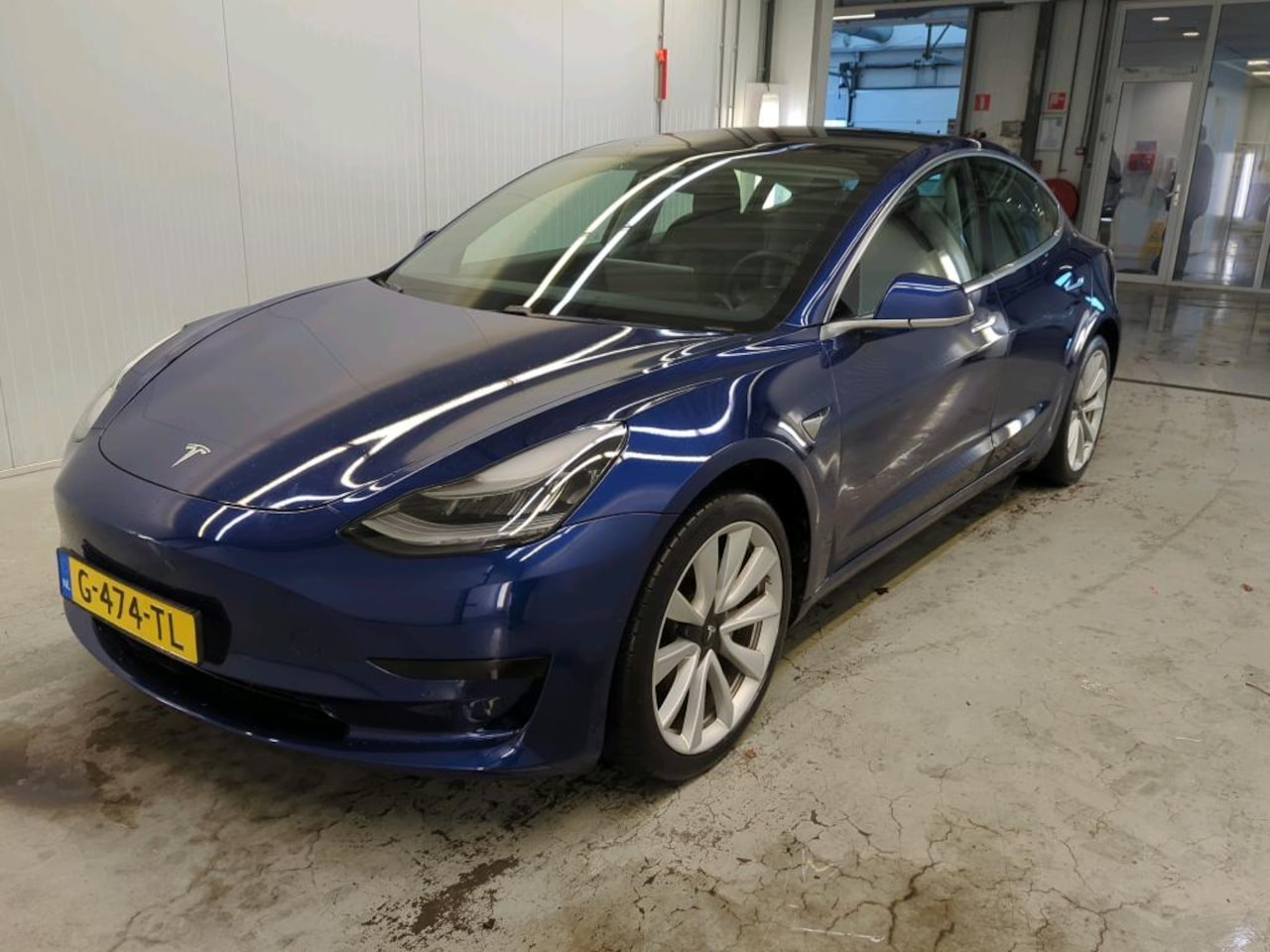 Tesla Model 3 - Standard RWD Plus [ AUTOPILOT+19" LMV+60 kWh+PREMIUM AUDIO ] - AutoWereld.nl